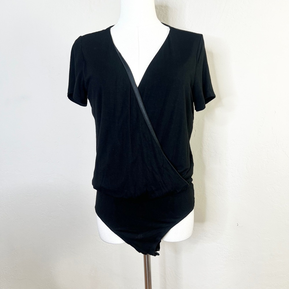 Lulus Bodysuit Surplice‎ Wrap Front Size Medium Black Short Sleeve Stretch Satin